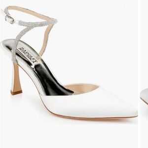 Badgley Mischka Kamilah Ankle Strap Pump